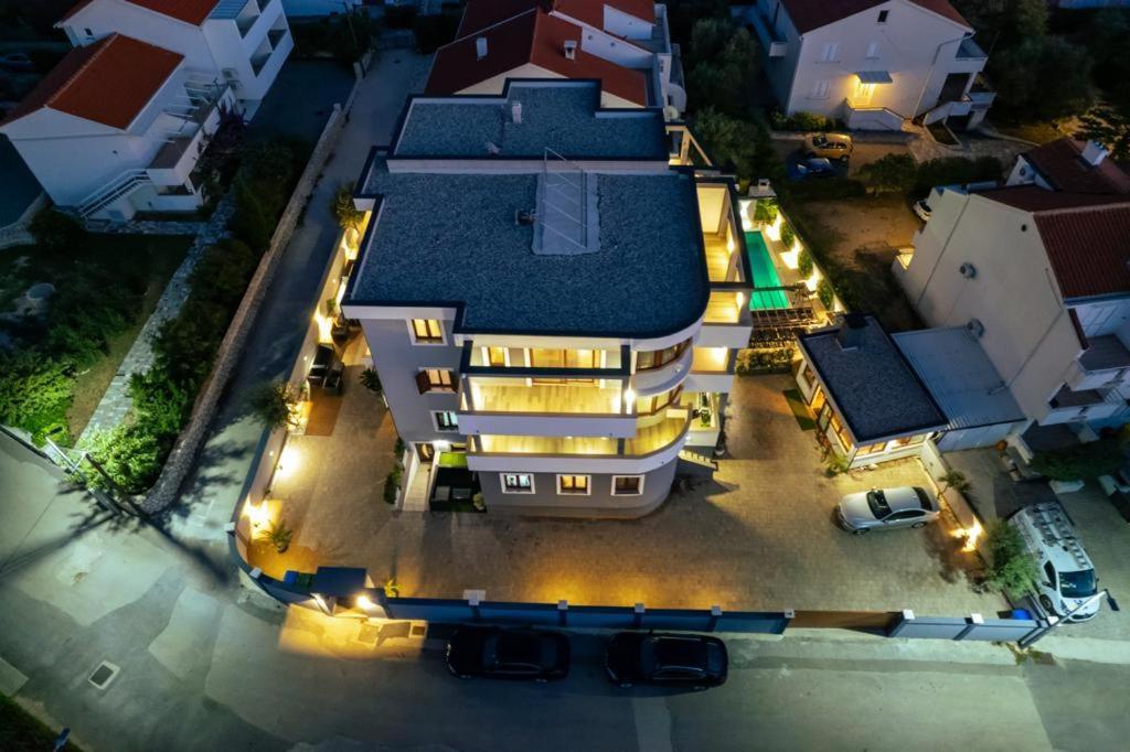 Villa Mariella Novalja Exteriör bild